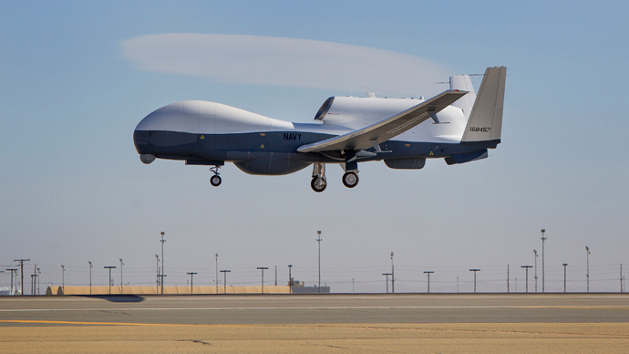 Drone operators: Glorified murderers, NSA whistleblower, Julian Assange hit piece