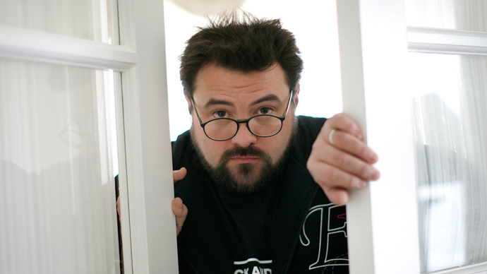 Director Kevin Smith talks to Larry King about marijuana, discomfort with weight, & final film