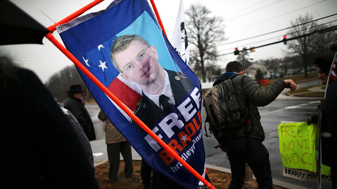 No slack for Manning: Prosecutors to press for life