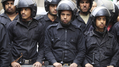 Egypt police rebellion: Low-ranking officers demand better work conditions