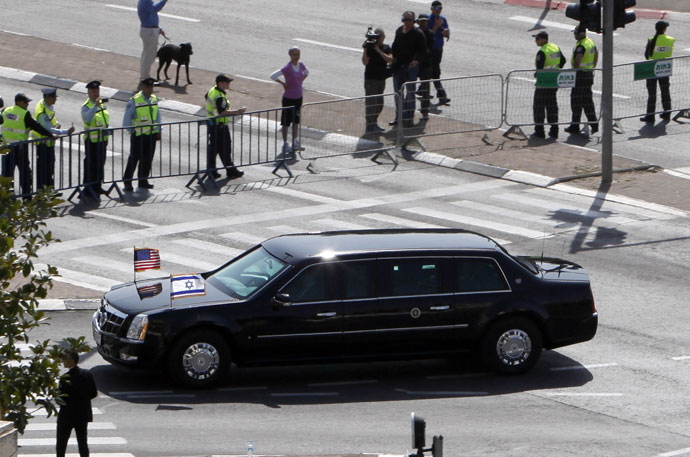 The armoured Cadillac limousine of US President Barack Obama drives through Jerusalem upon his arrival on March 20, 2013.(AFP Photo / Gali Tibbon)