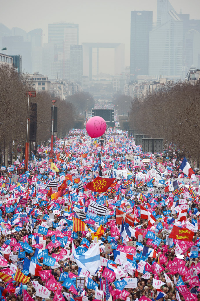 AFP Photo/Pierre Andrieu