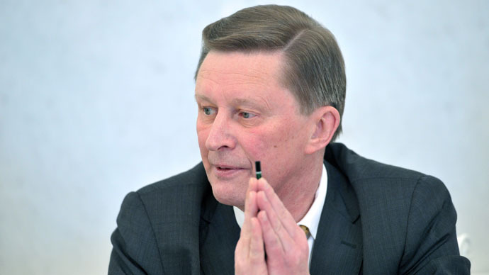 Kremlin gives civil servants July deadline to bring foreign assets home