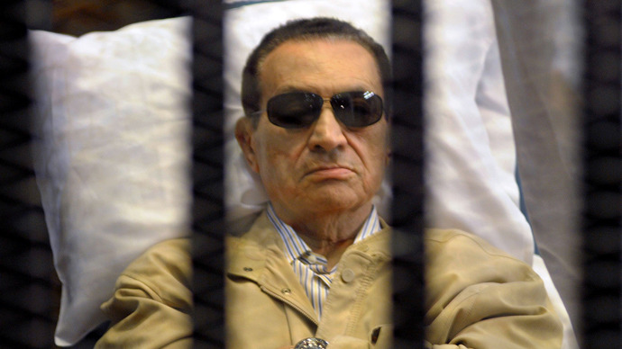Judge recuses himself in Mubarak retrial, case adjourned indefinitely
