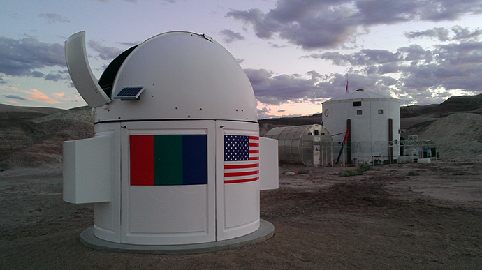 The Musk Mars Desert Research Observatory equipped with a Celestron 14-inch CGE1400 telescope (Image from mars-russia.ru)