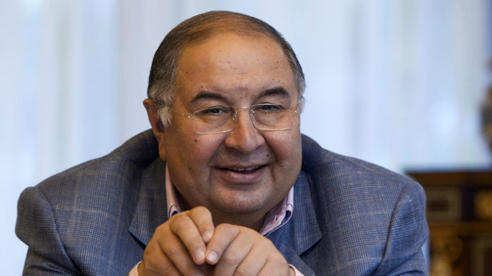 Russian billionaire switches to Apple from Facebook