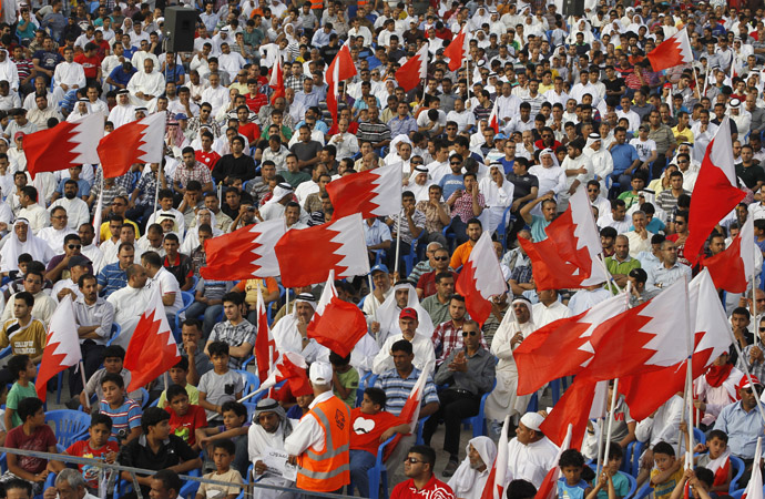 Protesters holding Bahraini flags participate in an anti-government sit-in organized by Bahrain's main opposition party Al Wefaq in the village of Sitra, south of Manama, May 3, 2013. (Reuters/Hamad I Mohammed)