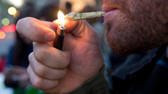 Colorado lawmakers approve regulation and tax bills for legal marijuana