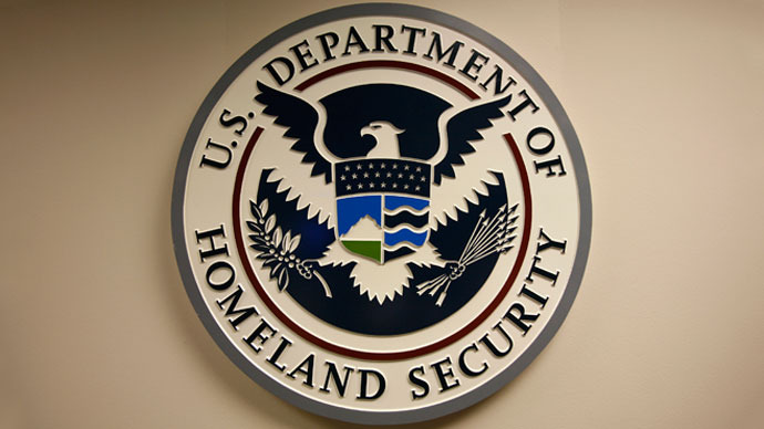 DHS defends suspicionless searches of laptops and cell phones