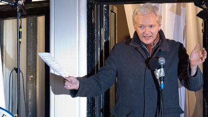 Ecuador’s FM in UK to talk Assange fate