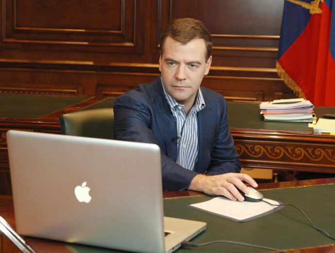 Russian President Dmitry Medvedev makes a video blog post at the presidential residence in Gorki, outside of Moscow, on November 2, 2008. (AFP Photo / Dmitry Astashov)