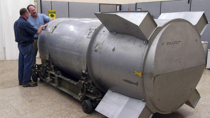 ‘Those silly things are still there’:  US nukes stored in Netherlands