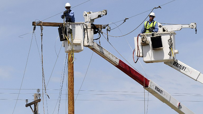 Two killed, half-million left with no power by Mid-Atlantic storms