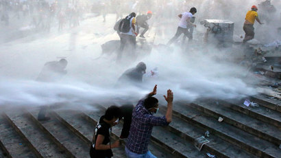 Kurdish protester's killing fuels anti-government march in Istanbul