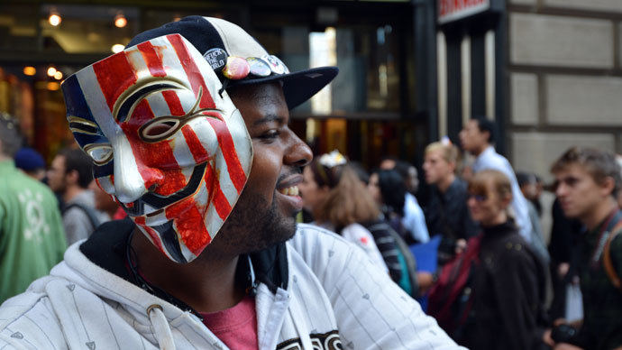 Mask ban: Canada's veiled protesters face 10 years' jail