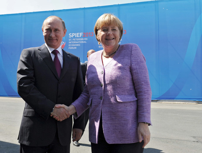 Russian President Vladimir Putin and guest of honor German Chancellor Angela Merkel at the 17th St. Petersburg International Economic Forum. PMEF.(RIA Novosti/Michael Klimentyev)