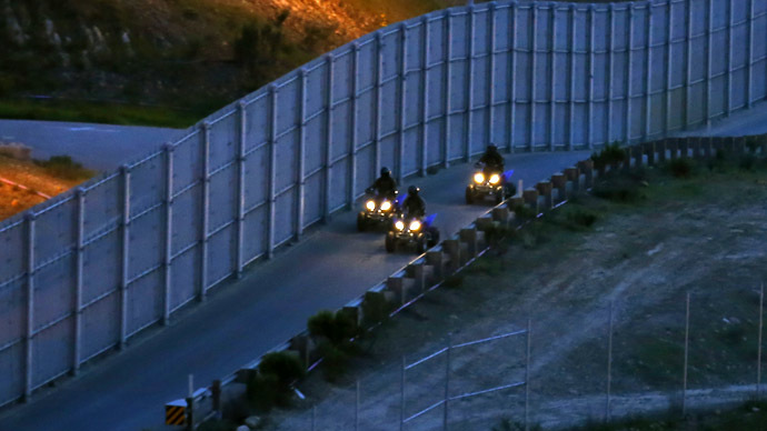 Lockdown USA: Congress plans 700-mile ‘surge’ on Mexico border