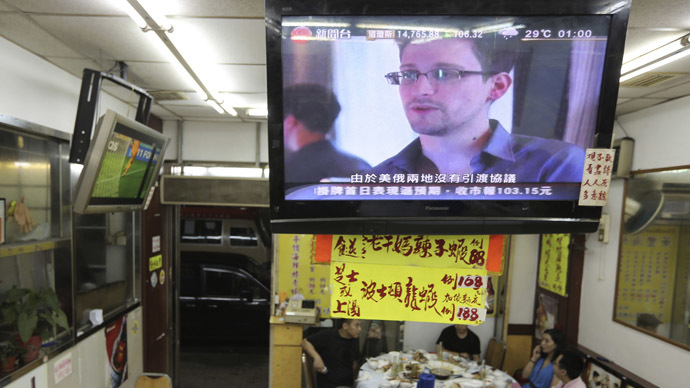 Name mix-up in extradition docs: Hong Kong denies assisting Snowden’s departure