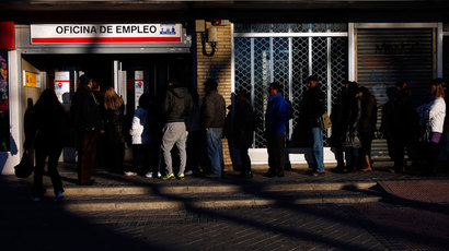 Greek unemployment tops 1.37mn, more job cuts on the way