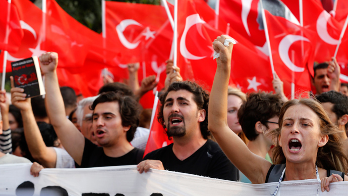 Kurdish protester's killing fuels anti-government march in Istanbul