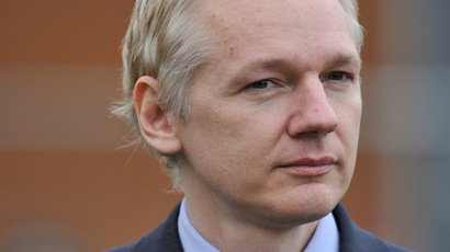 Ecuador looks to Hague court to resolve Assange stand-off
