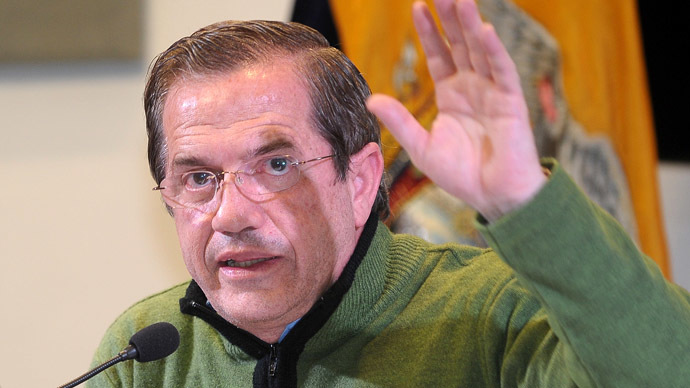 Ecuadorean Minister of Foreign Affairs Ricardo Patino speaks during a press conference in Quito on July 2, 2013. (AFP Photo/Rodrigo Buendia)