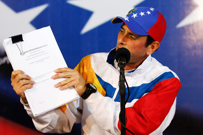 Venezuela's opposition leader Henrique Capriles (Reuters / Carlos Garcia Rawlins)