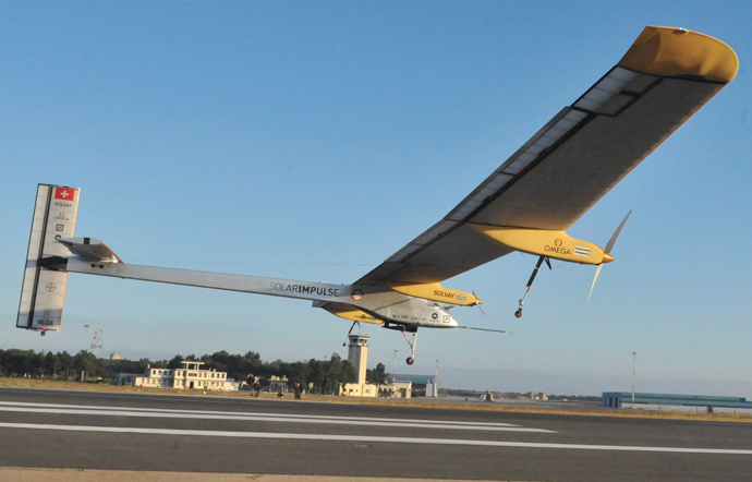 Swiss-made Solar-powered aircraft the Solar Impulse piloted by Bertrand Piccard of Switzerland takes off from Rabat on June 21, 2012 for a voyage across the Moroccan desert to Ouarzazate (AFP Photo / Abdelhak Senna)