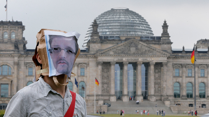 Snowden: NSA is ‘in bed with the Germans’