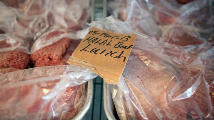 Trays of halal meat for detainee meals are stored in a refrigeration unit at the U.S. Naval Base at Guantanamo Bay (Reuters / Bob Strong)