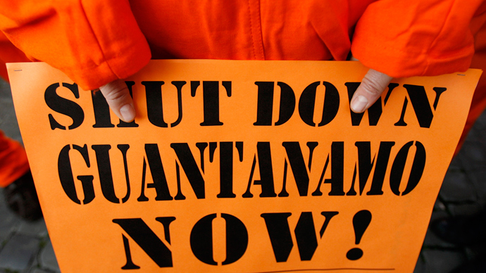 Islamic leaders urge Obama to stop force-feeding Gitmo detainees during Ramadan