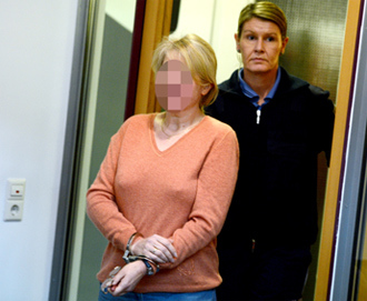 German codenamed Heidrun Anschlag arrives at court on January 15, 2013 in Stuttgart, southern Germany (AFP Photo)