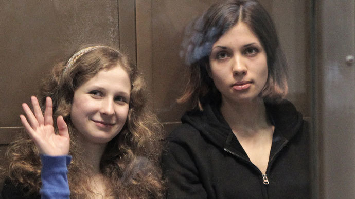 Pussy Riot members Maria Alekhin and Nadezhda Tolokonnikova.(RIA Novosti / Andrey Stenin)