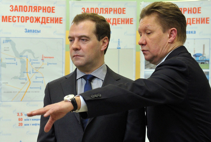 Russian Prime Minister Dmitry Medvedev (L) and Gazprom chairman Alexei Miller (RIA Novosti/Alexander Astafyev)