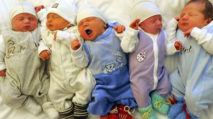 Brit baby boom: UK is EU champ in birth rates, population growth