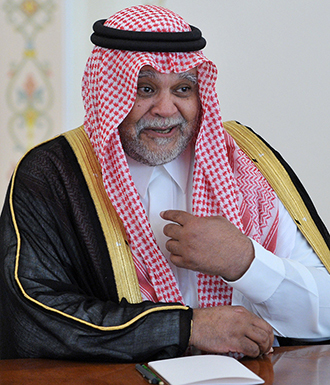 Saudi Prince Bandar bin Sultan bin Abdulaziz, Chief of General Intelligence and Secretary-General of the National Security Council of Saudi Arabia, during a meeting in Novo-Ogaryovo residence with Russian President Vladimir Putin, 31 July 2013. (Aleksey Nikolskyi / RIA Novosti)