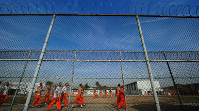 US guards 'did nothing' to stop adult prisoners from raping juveniles