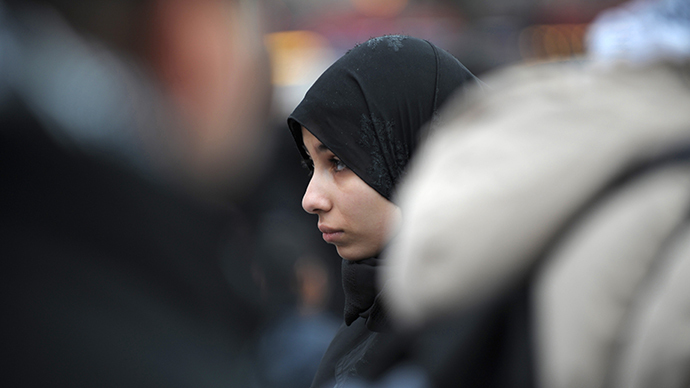 ‘Climate of Islamophobia’: Two attackers rip veil off French girl