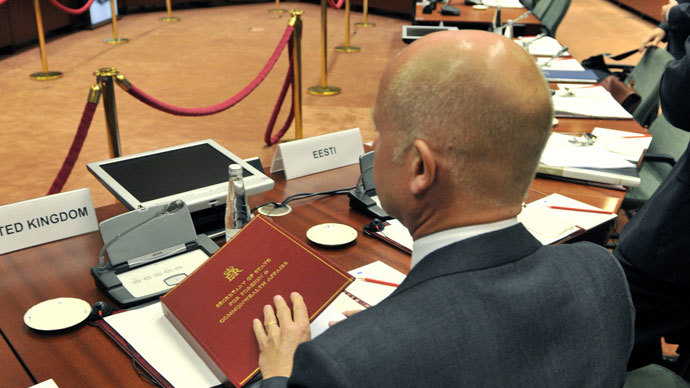 Britains's Foreign Secretary William Hague arrives for an extraordinary EU Foreign Affairs Council on August 21,2013 at the European Headquarters.(AFP Photo / Georges Gobet)