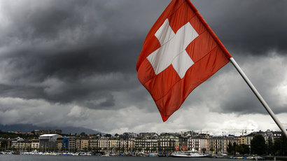 Swiss to vote on sweet minimum monthly income: $2,800
