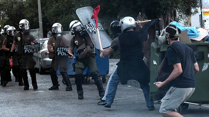 Greek protesters clash with police near US embassy (PHOTOS, VIDEO)