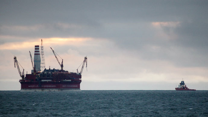 The Prirazlomnaya oil rig in the Barents Sea (archive photo of 24.08.2012). The frontier guard of Federal Security Service have detained Greenpeace activists near Gazprom's oil rig. The Russian border guards escort the Arctic Sunrise ship to a port in Murmansk.(RIA Novosti / Igor Podgornyi)