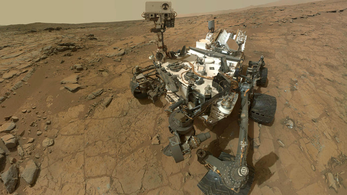 NASA rover Curiosity finds water in Mars soil - report