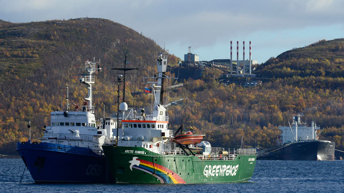 Russia charges all Arctic Sunrise Greenpeace activists with piracy over oil rig protest