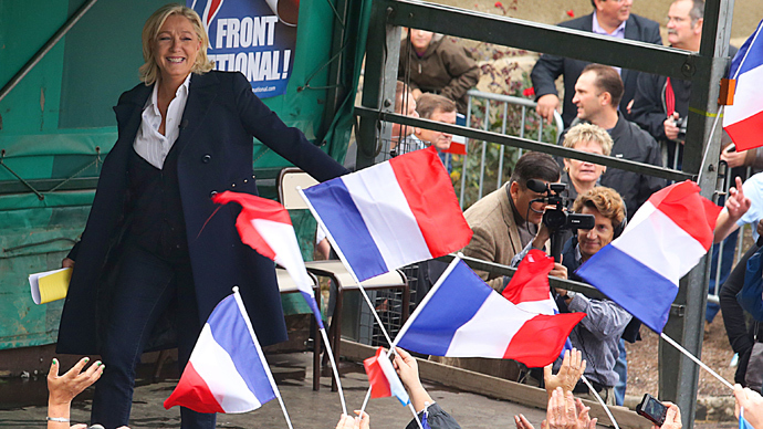 France's far-right National Front tops pre-election poll as EU swings right