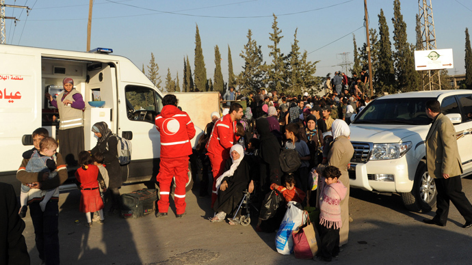 1,500 evacuated from Damascus suburbs as major opposition group rejects Geneva-2