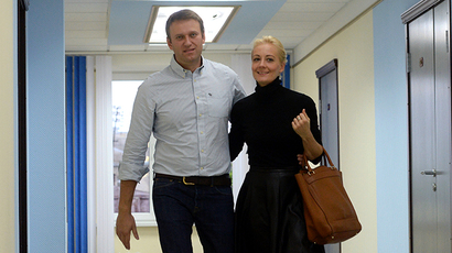 Opposition leader Navalny faces new fraud, money laundering charges
