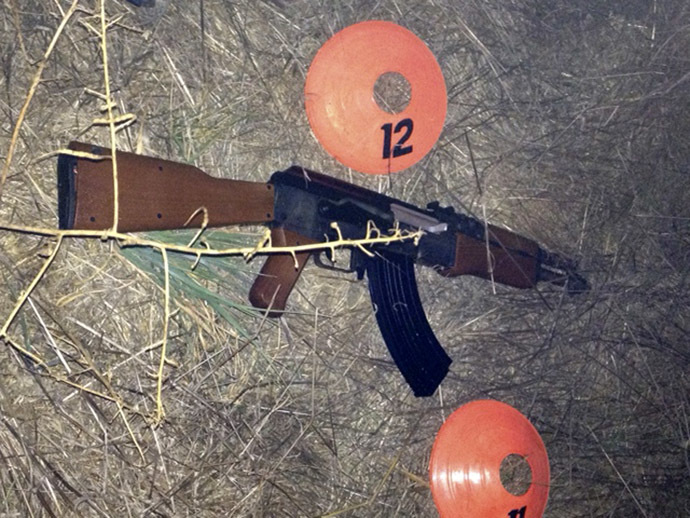 Sonoma County Sheriff's office photo shows a replica of an assault weapon that a teenage boy was carrying before he was shot by Sonoma County Deputies in Santa Rosa, California October 22, 2013.(Sonoma County Sheriff's office/Handout via Reuters)