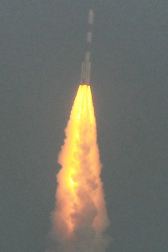 The PSLV-C25 launch vehicle, carrying the Mars Orbiter probe as its payload, lifts off from the Satish Dhawan Space Centre in Sriharikota on November 5, 2013 (AFP Photo)