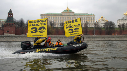 Paul McCartney urges Putin to free Greenpeace activists ‘in time for Christmas’
